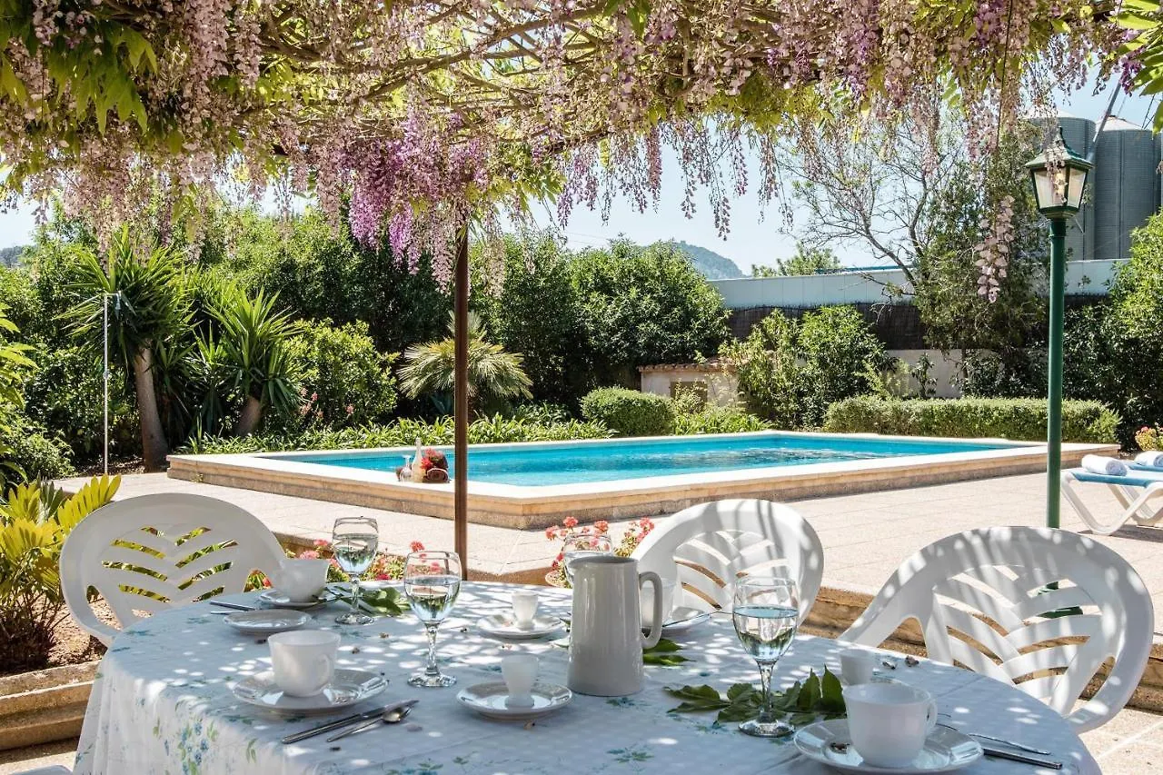 Vila Panada Pollença 0*,